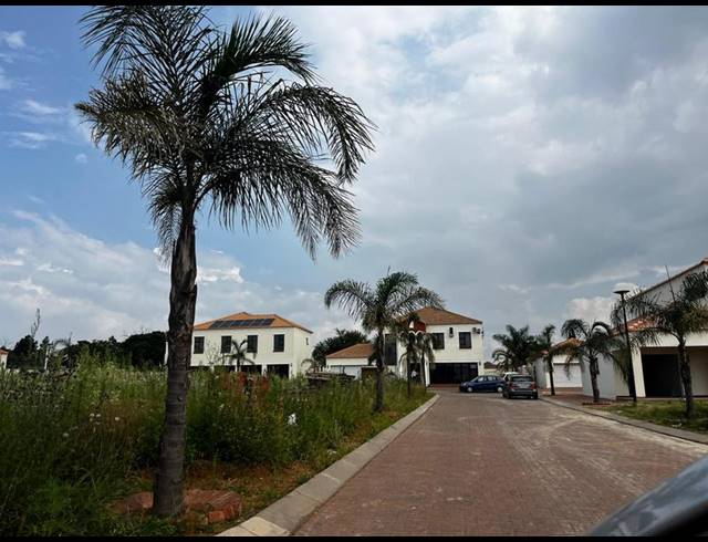 LAND FOR SALE IN KLIPPOORTJE